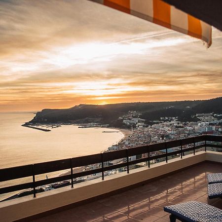 Apartment With A Stunning View Over Sesimbra Ngoại thất bức ảnh
