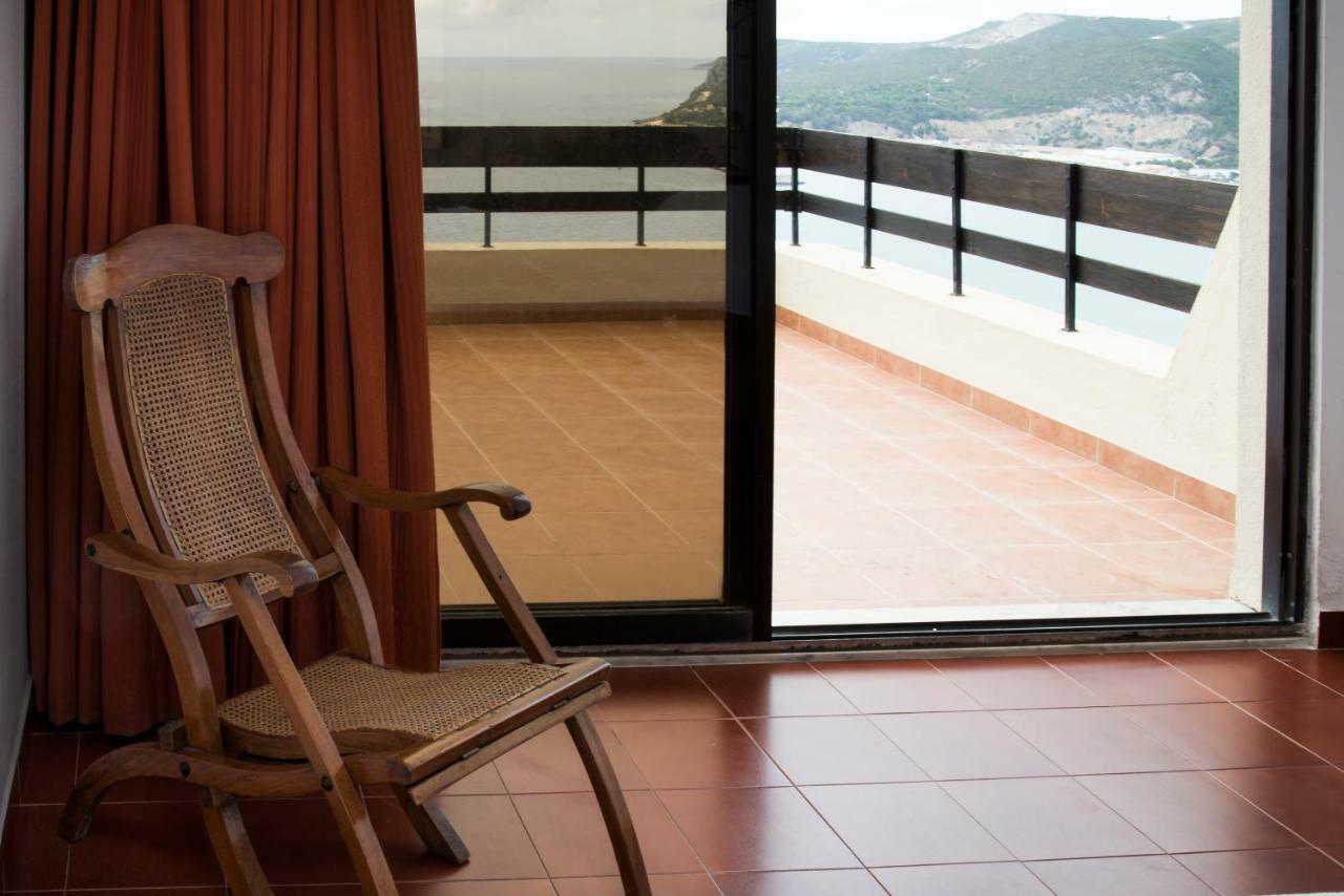 Apartment With A Stunning View Over Sesimbra Ngoại thất bức ảnh