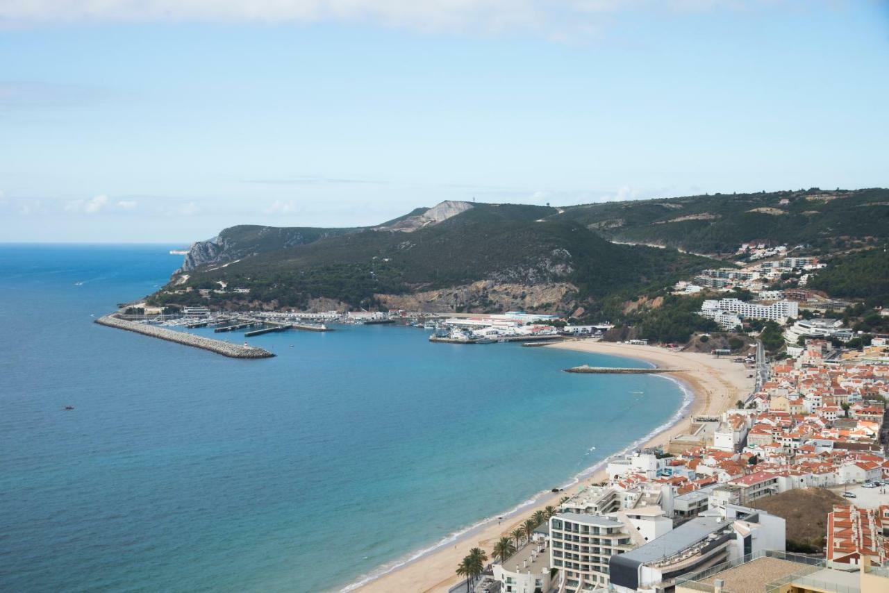 Apartment With A Stunning View Over Sesimbra Ngoại thất bức ảnh
